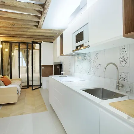 Le Marais By Prestige Apartment *