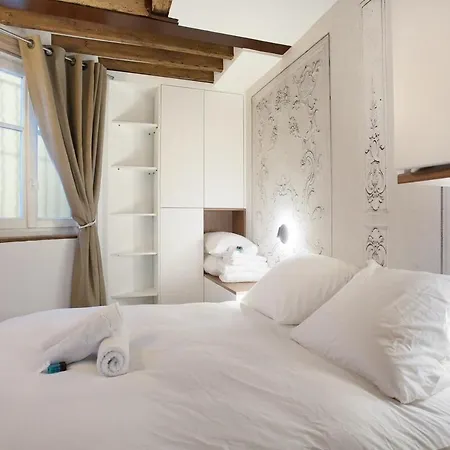 Апартаменты Le Marais By Prestige Париж